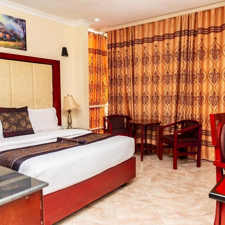Nyumbani Hotel And Resorts Tanga Esterno foto